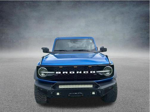 Velocity Blue Metallic 2022 Ford Bronco Wildtrak