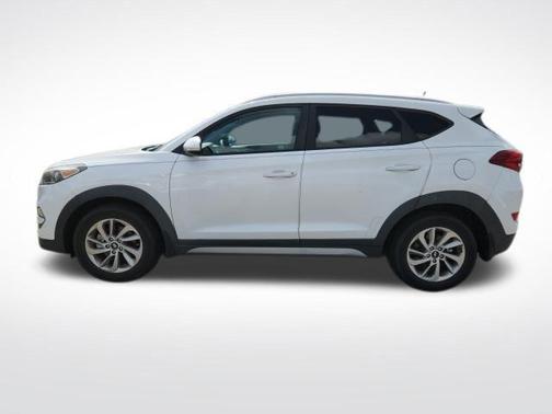 Dazzling White 2017 Hyundai TUCSON Eco