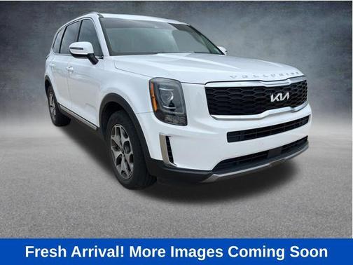 Glacial White Pearl 2022 Kia Telluride EX