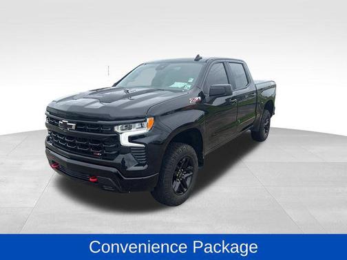 Dark Ash Metallic 2022 Chevrolet Silverado 1500 RST