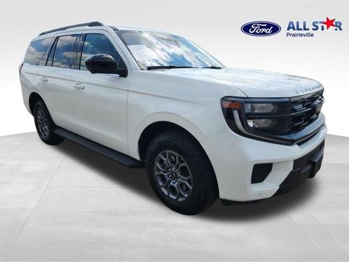 Star White Metallic Tri-Coat 2025 Ford Expedition Active