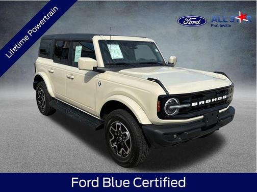 Desert Sand 2025 Ford Bronco Outer Banks