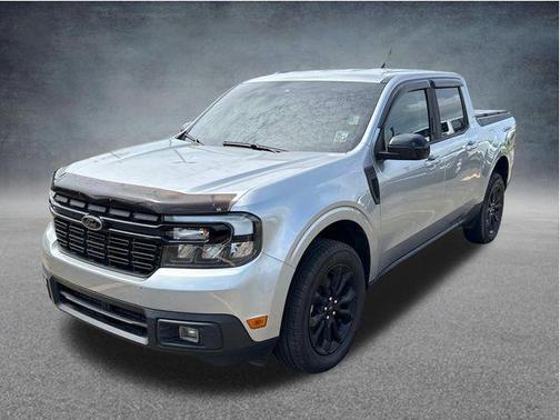 Iconic Silver Metallic 2023 Ford Maverick Lariat