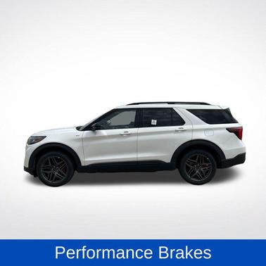 White Metallic 2025 Ford Explorer ST-Line