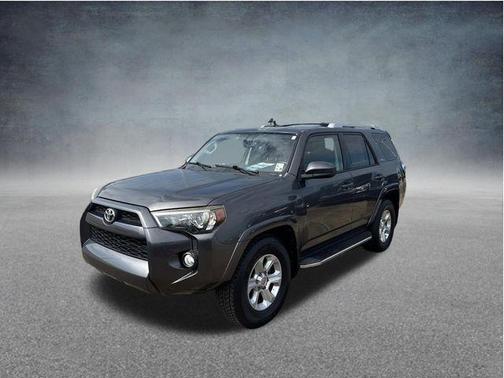 Magnetic Gray Metallic 2018 Toyota 4Runner SR5