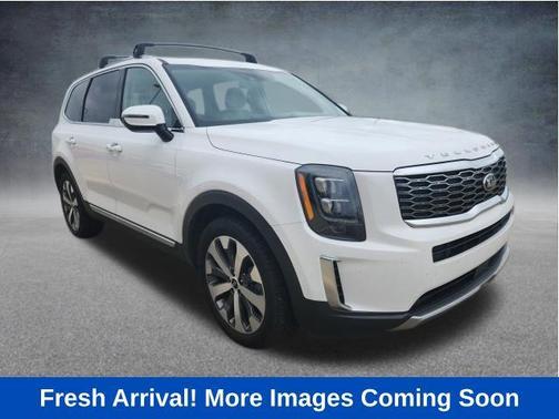 Glacial White Pearl 2021 Kia Telluride EX