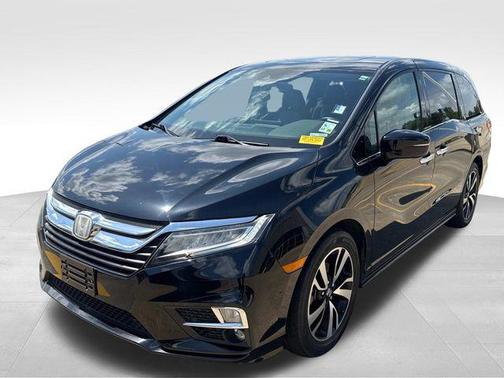 Crystal Black Pearl 2018 Honda Odyssey Elite