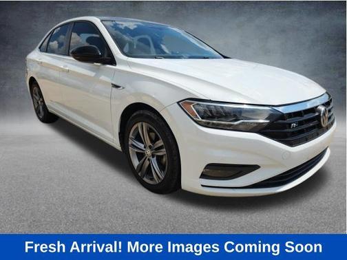 Pure White 2020 Volkswagen Jetta 1.4T R-Line