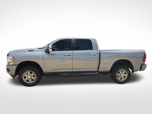 Billet Silver Metallic Clearcoat 2024 RAM 2500 Laramie Crew Cab 4x4 6'4' Box