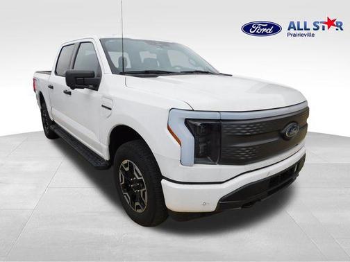 2023 Ford F-150 Lightning XLT