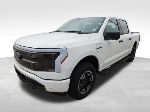 2023 Ford F-150 Lightning XLT