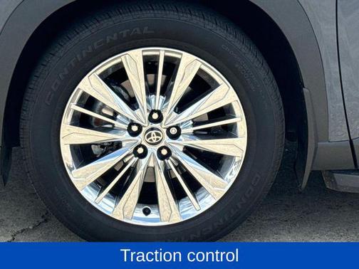 Storm Cloud 2025 Toyota Grand Highlander Platinum