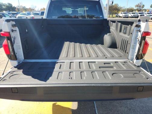 2023 Ford F-150 Lightning XLT