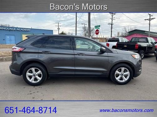 2020 Ford Edge SE