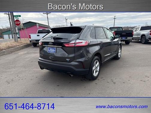 2020 Ford Edge SE