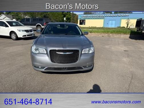2017 Chrysler 300C Base