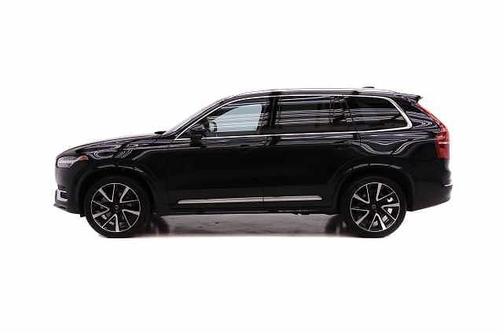 2023 Volvo XC90 Plus
