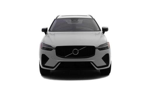 2025 Volvo XC60 Plug-In Hybrid T8 Plus