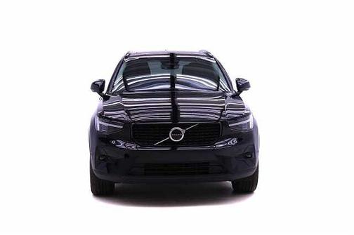 2026 Volvo XC40 Plus