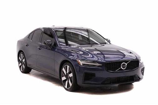 2024 Volvo S60 Plus