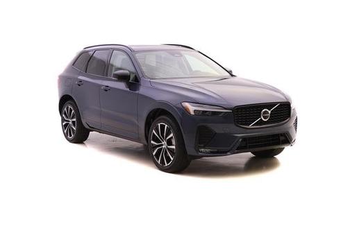 2023 Volvo XC60 B5 AWD Plus Dark