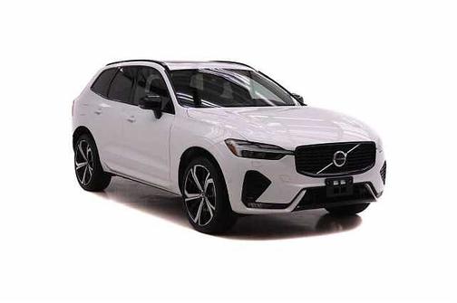 Crystal White 2023 Volvo XC60