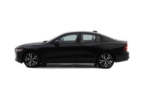 2024 Volvo S60 B5 Core Dark