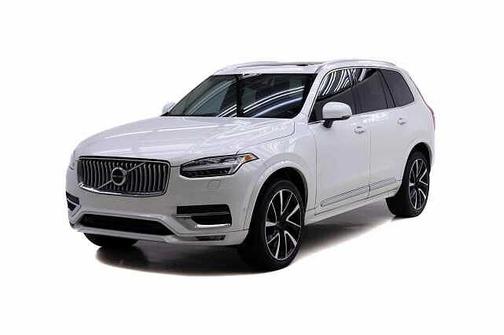 Crystal White 2023 Volvo XC90 Plus