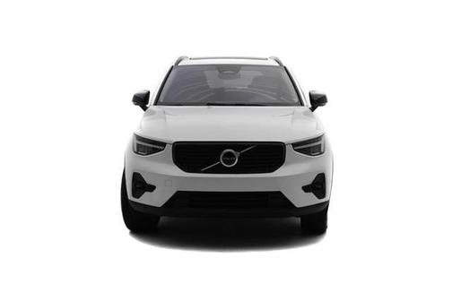 2024 Volvo XC40 B5 Plus Dark