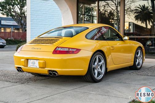 2005 Porsche 911 Carrera