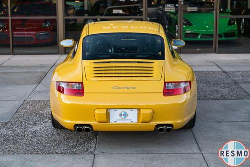 2005 Porsche 911 Carrera