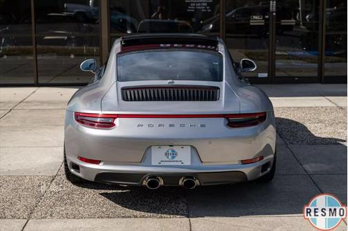 2017 Porsche 911 Carrera 4S