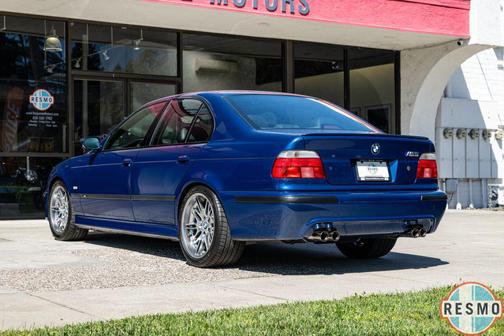 Avus Blue Metallic 2000 BMW M5 Base