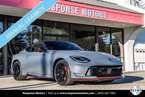 Stealth Gray/Super Black 2027 Nissan Z NISMO