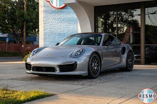2015 Porsche 911 Turbo S