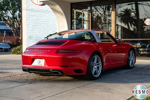2017 Porsche 911 Targa 4