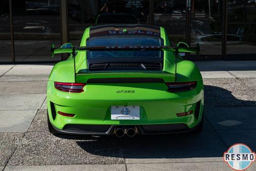 Lizard Green 2019 Porsche 911 GT3 RS