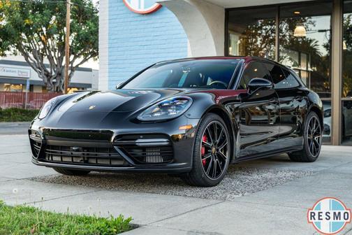 Jet Black Metallic 2018 Porsche Panamera Turbo