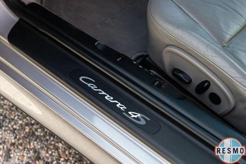 2002 Porsche 911 Carrera 4S