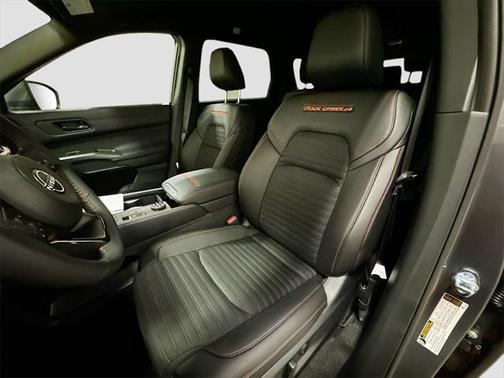 2025 Nissan Pathfinder Rock Creek 4WD