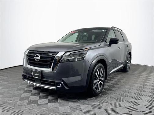 2022 Nissan Pathfinder Platinum 4WD