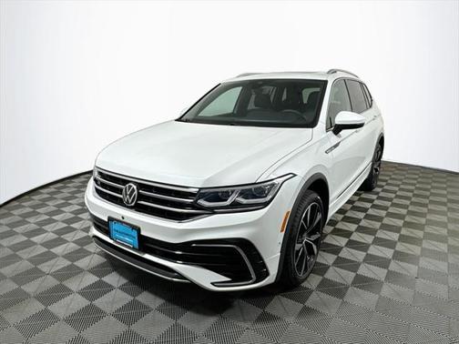 2022 Volkswagen Tiguan 2.0T SEL R-Line 4MOTION