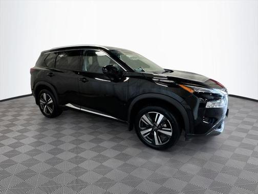 2022 Nissan Rogue SL