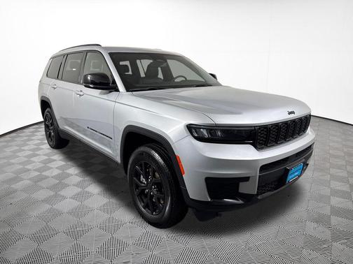 Silver Zynith 2024 Jeep Grand Cherokee L Altitude