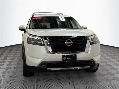 2023 Nissan Pathfinder Platinum 4WD