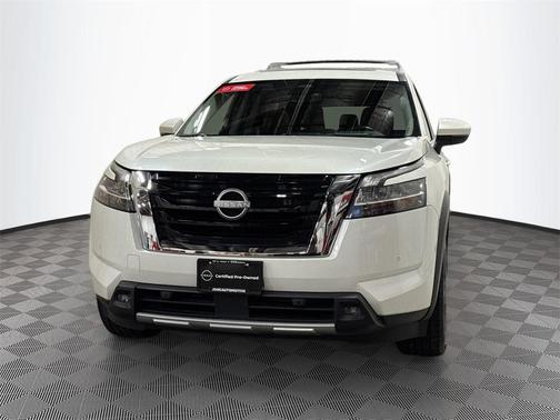 2023 Nissan Pathfinder Platinum 4WD