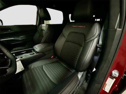 2025 Nissan Pathfinder Rock Creek 4WD