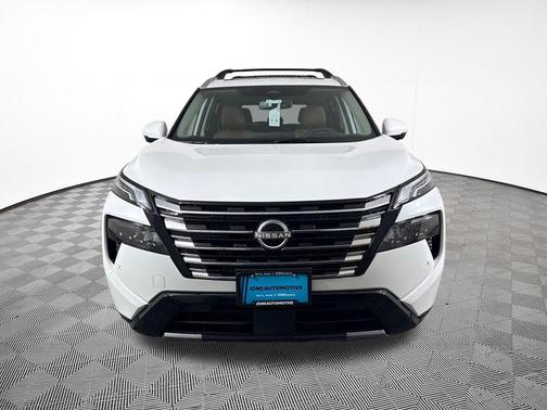White Pearl 2026 Nissan Rogue Platinum