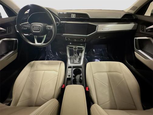 2021 Audi Q3 45 S line Premium