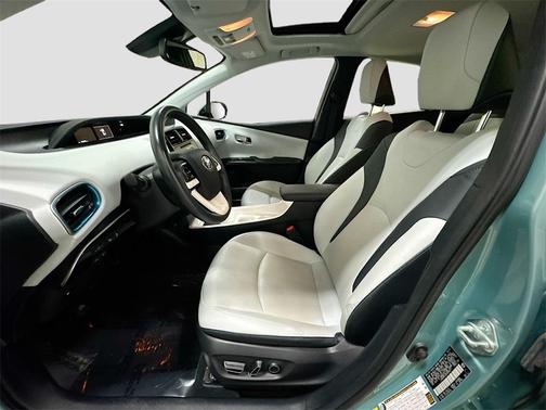 2017 Toyota Prius Four